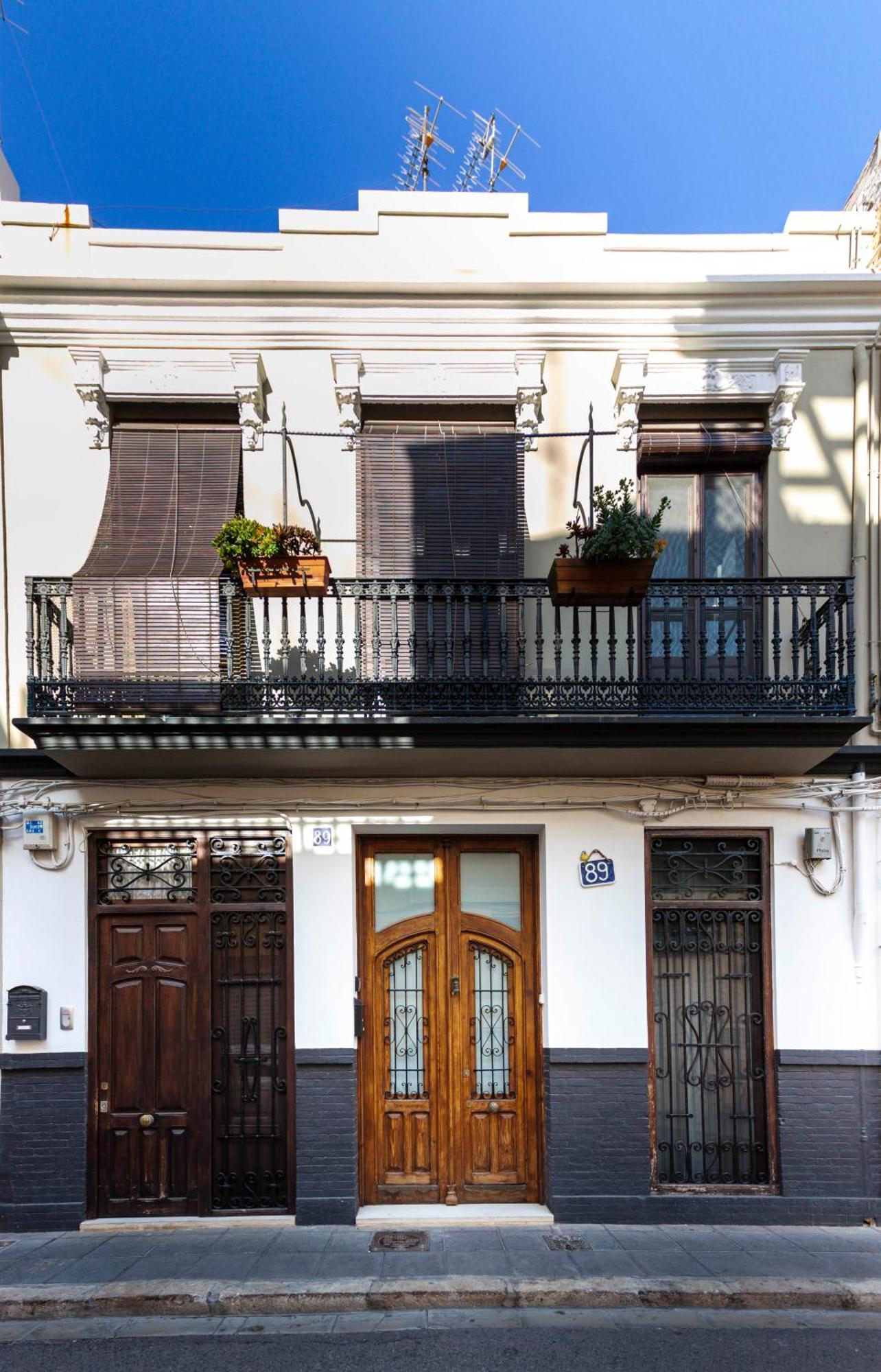 Family Artpartment Apartment Valencia Exterior photo